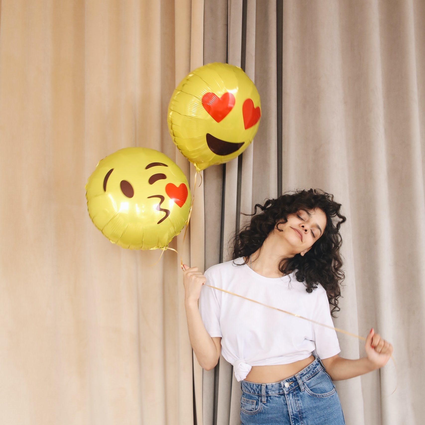 Mehr über den Artikel erfahren Glück, Fröhlichkeit und Zuversicht in schwierigen Zeiten – geht das?